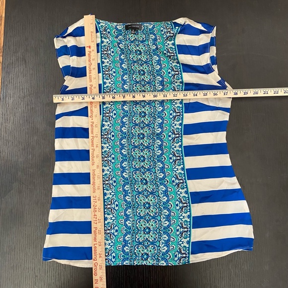 ❣️The Limited Mixed Print Blouse❣️ - Picture 5 of 6